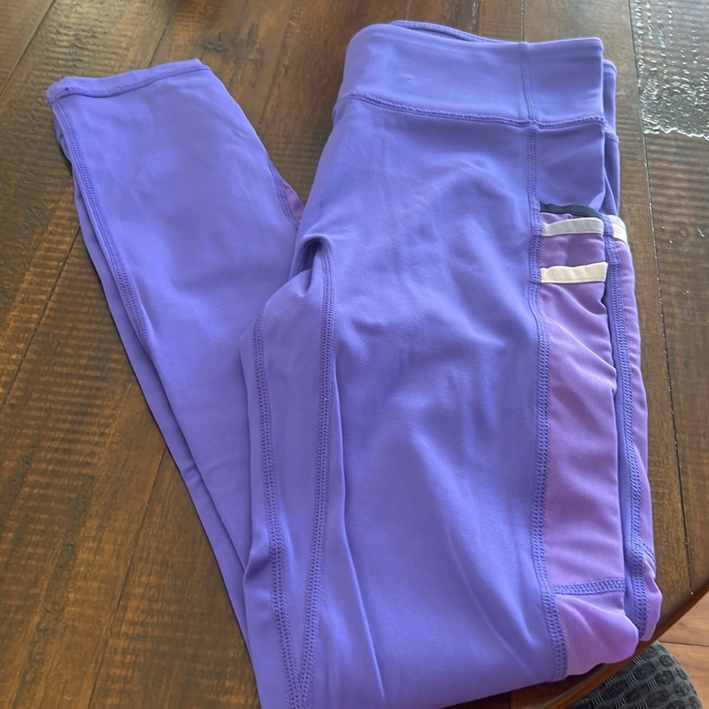 Motion 360 Fabletics Leggings